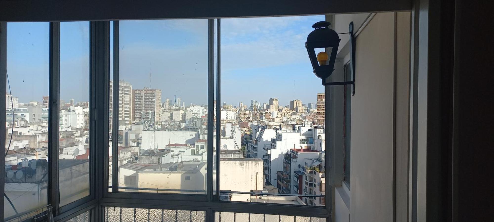 Luminoso Piso 14 Con Balcon En Palermo Buenos Aires
